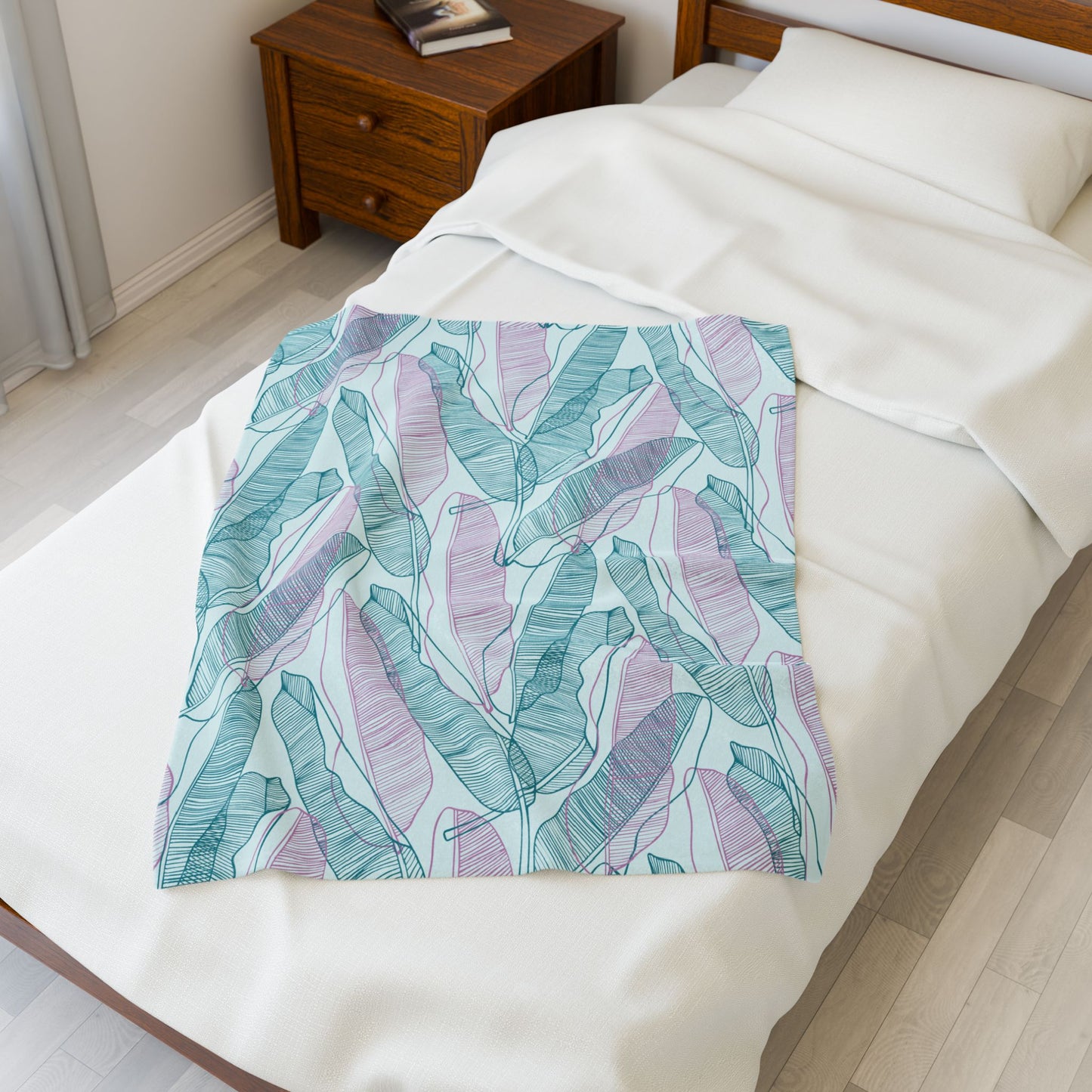 Cozy Green Botanical Velveteen Plush Blanket