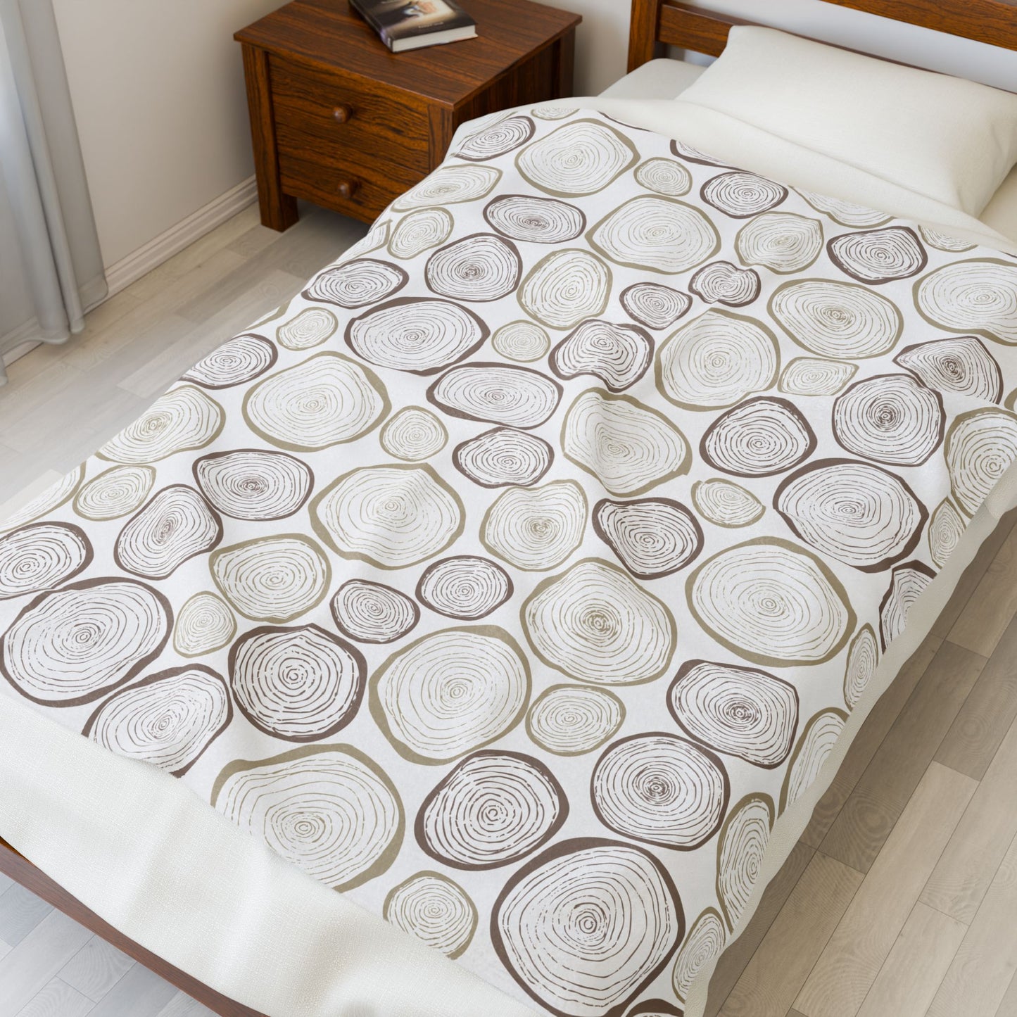 Cozy Green Botanical Velveteen Plush Blanket